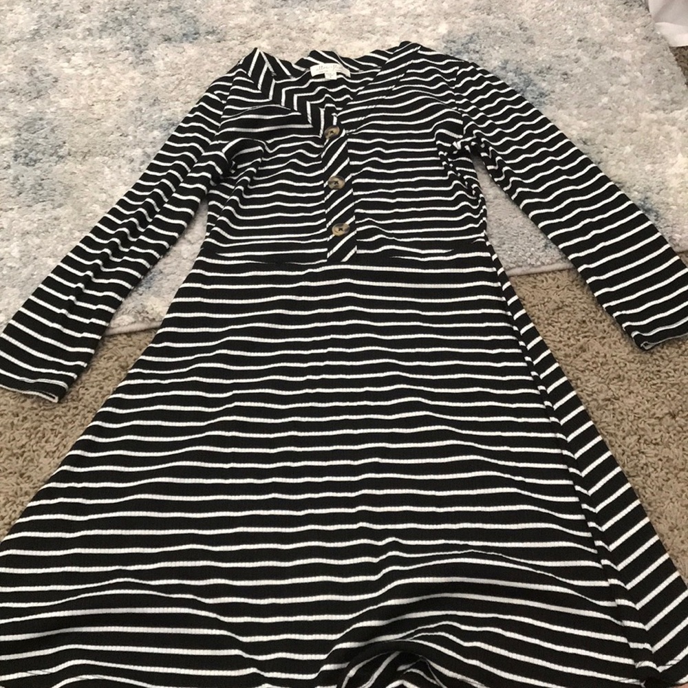 Ultra flirt dress